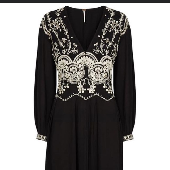 Free People - Picture 2 of 4